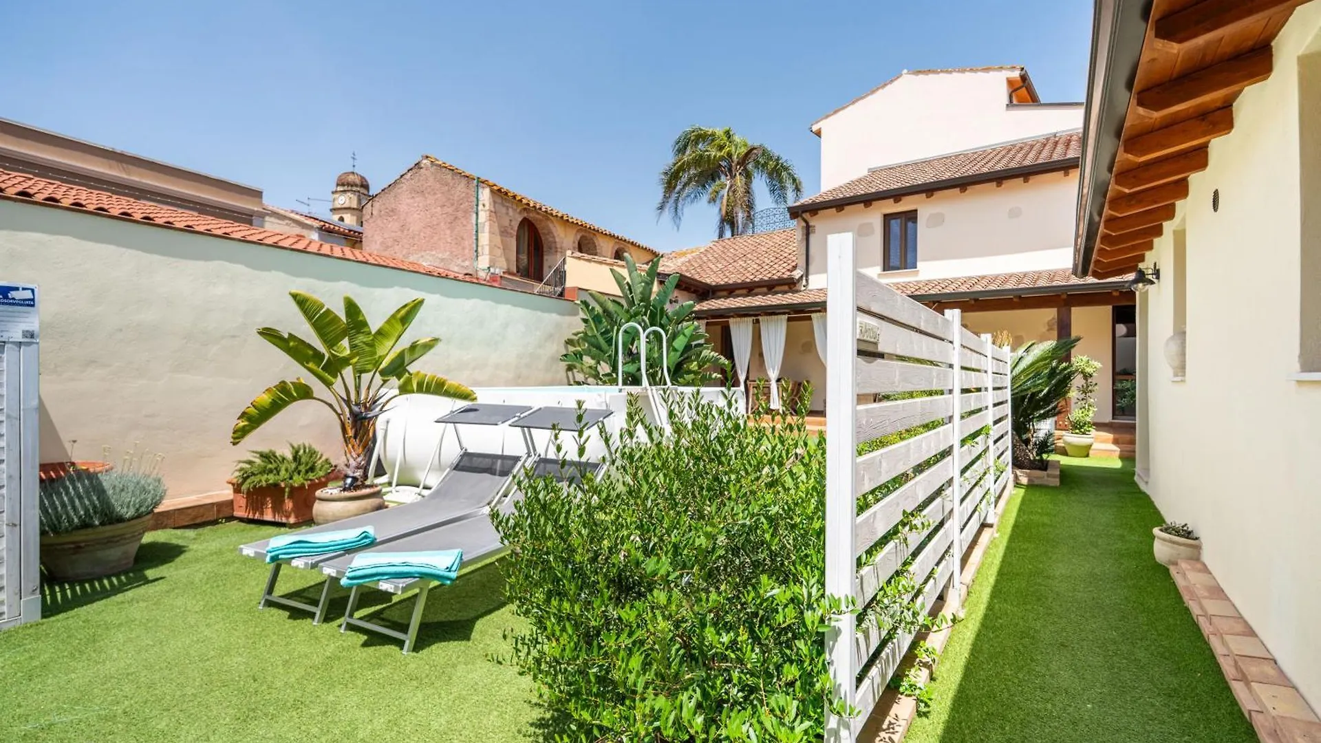 Villa Campidanese Assemini 0*,  Italia